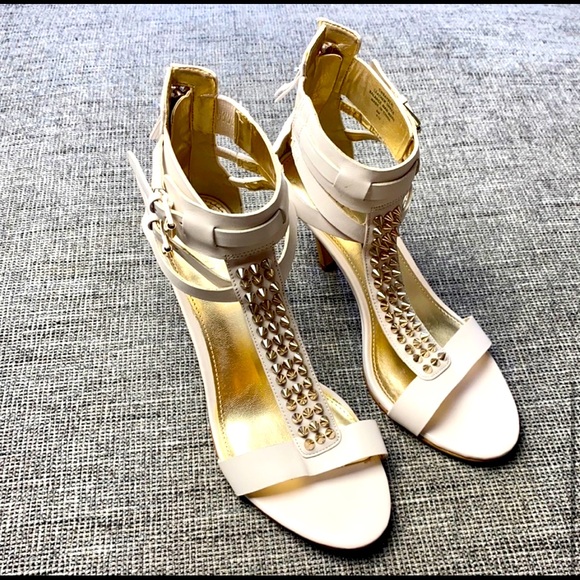 Women’s Guess Studded Strappy Heels. Size 6. - Picture 3 of 4